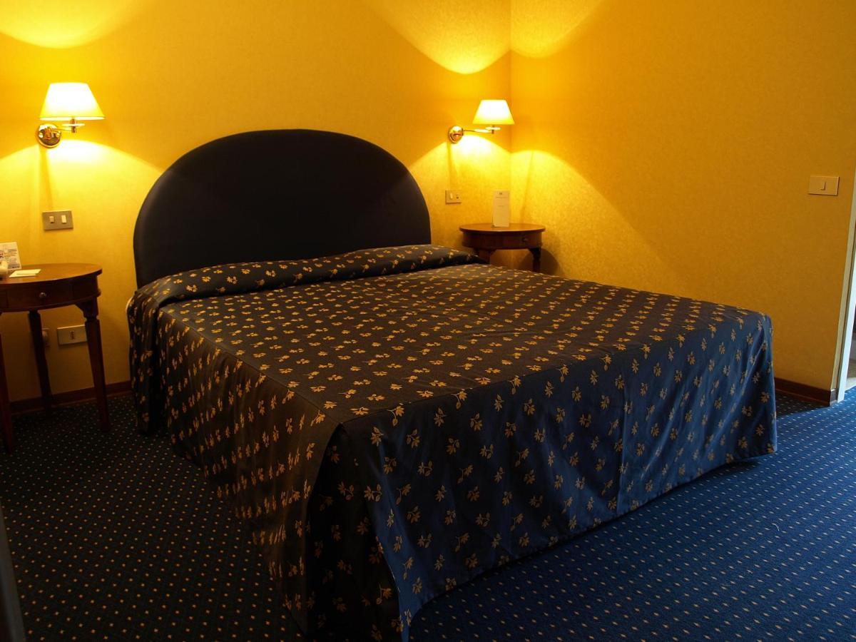 호텔 피렌체 에 콘티넨탈 라스페치아 객실 사진